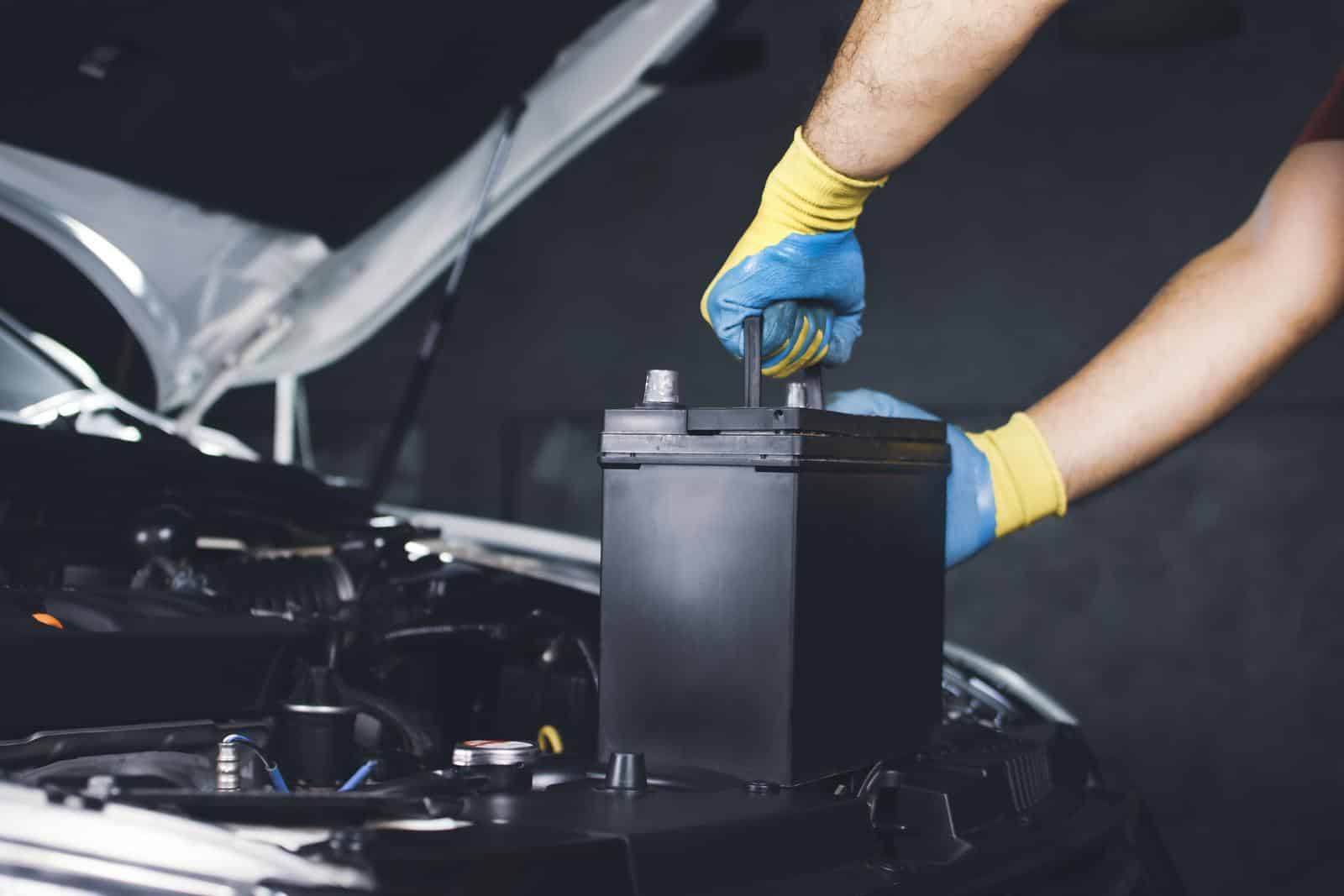 how to disconnect car battery